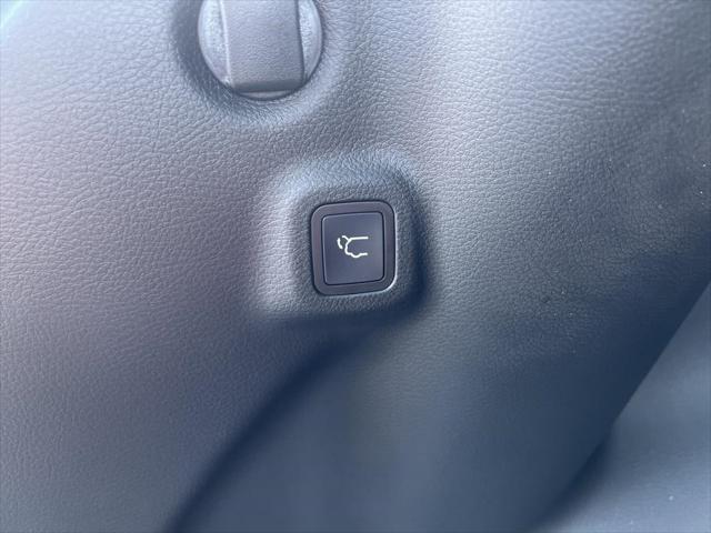 2024 Jeep Compass COMPASS LIMITED 4X4