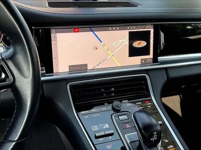 2021 Porsche Panamera Standard