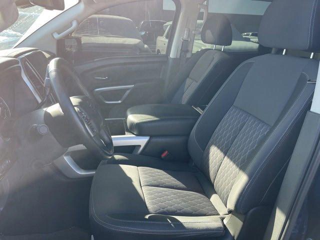 2021 Nissan Titan Crew Cab SV 4x4