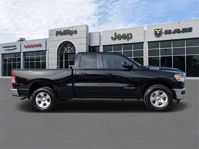 2024 RAM Ram 1500 RAM 1500 BIG HORN QUAD CAB 4X2 64 BOX