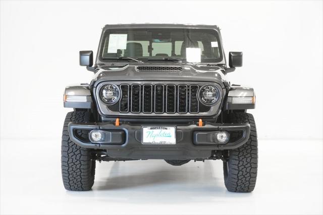 2024 Jeep Gladiator GLADIATOR MOJAVE X 4X4