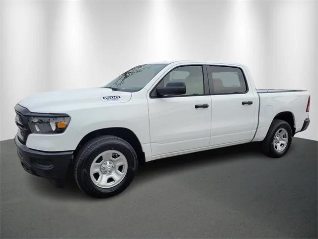 2024 RAM Ram 1500 RAM 1500 TRADESMAN CREW CAB 4X4 57 BOX