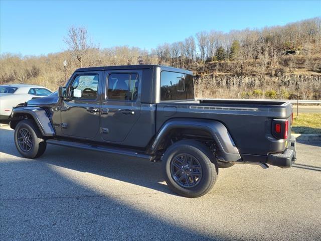 2024 Jeep Gladiator GLADIATOR SPORT S 4X4