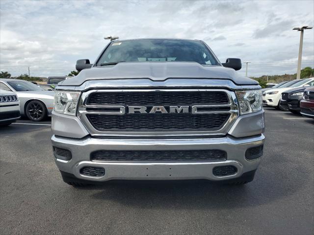 2024 RAM Ram 1500 RAM 1500 TRADESMAN QUAD CAB 4X4 64 BOX