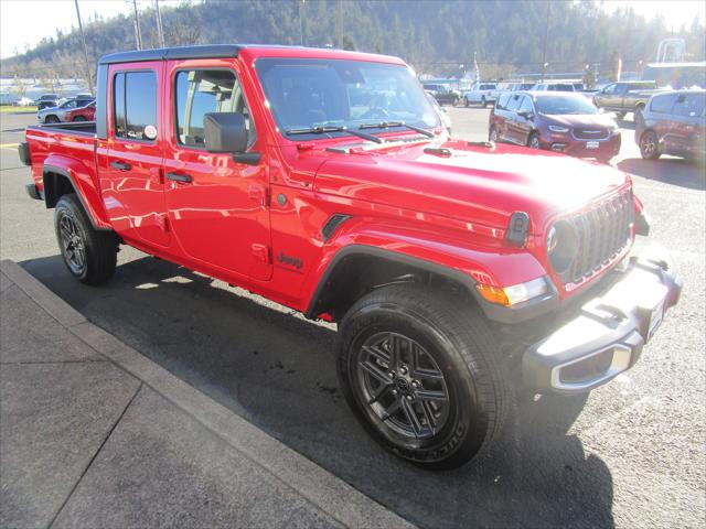 2024 Jeep Gladiator GLADIATOR SPORT S 4X4