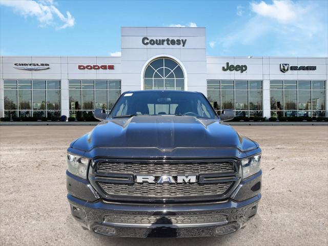 2024 RAM Ram 1500 RAM 1500 TRADESMAN CREW CAB 4X4 57 BOX