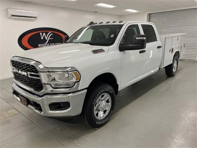 2024 RAM Ram 2500 RAM 2500 TRADESMAN CREW CAB 4X4 8 BOX