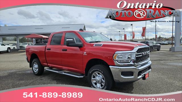 2023 RAM 2500 Tradesman Crew Cab 4x4 64 Box