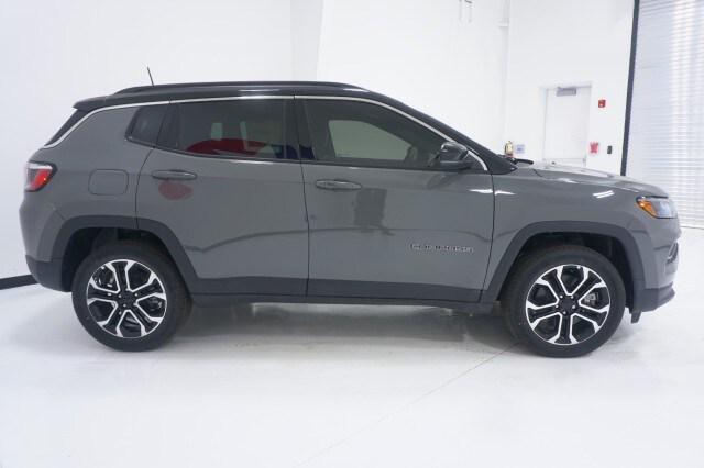 2024 Jeep Compass COMPASS LIMITED 4X4