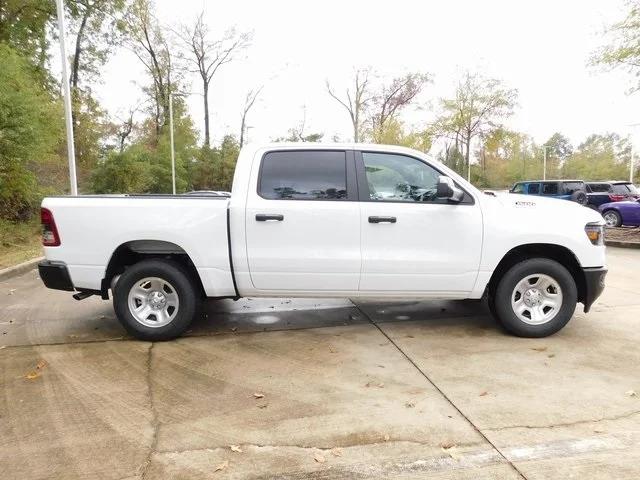 2024 RAM Ram 1500 RAM 1500 TRADESMAN CREW CAB 4X4 57 BOX