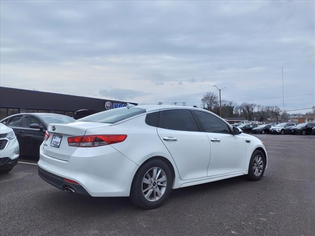2016 Kia Optima LX