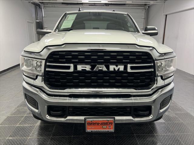 2022 RAM 3500 Big Horn Crew Cab 4x4 8 Box