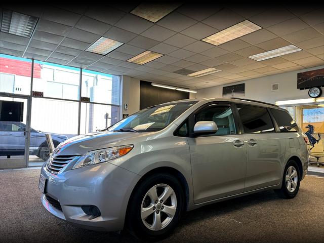 2016 toyota sienna le best sale for sale