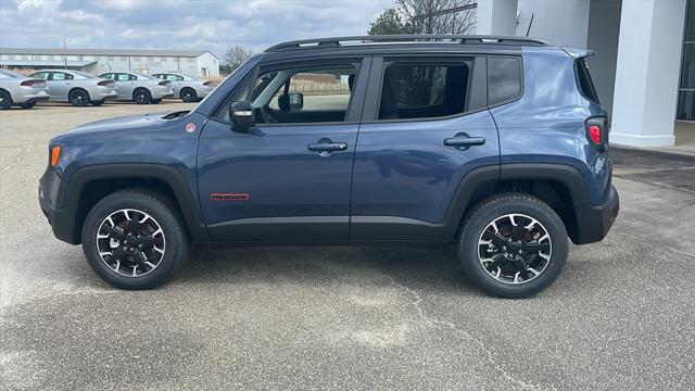 2023 Jeep Renegade RENEGADE TRAILHAWK 4X4