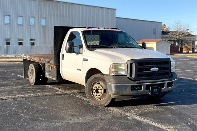 2006 Ford F-350 Super Duty Chassis Cab