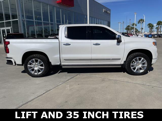 2023 Chevrolet Silverado 1500 4WD Crew Cab Short Bed High Country