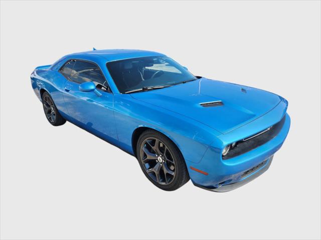 2018 Dodge Challenger SXT Plus