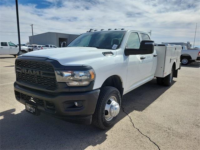 2024 RAM Ram 3500 Chassis Cab RAM 3500 TRADESMAN CREW CAB CHASSIS 4X4 60 CA