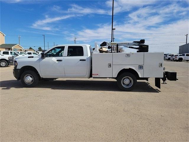 2024 RAM Ram 3500 Chassis Cab RAM 3500 TRADESMAN CREW CAB CHASSIS 4X4 60 CA
