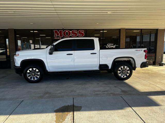 2022 Chevrolet Silverado 2500HD 4WD Crew Cab Standard Bed Custom 2022 Chevrolet Silverado 2500HD 4WD Crew Cab Standard Bed Custom