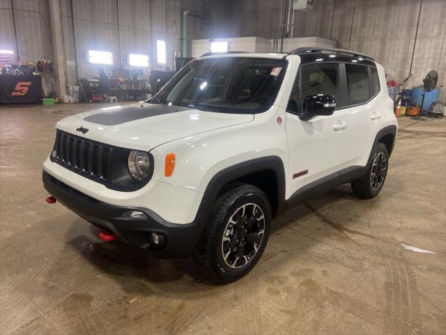 2023 Jeep Renegade RENEGADE TRAILHAWK 4X4