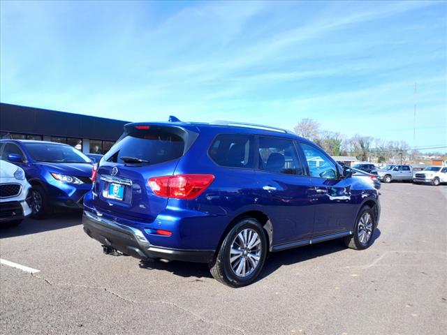 2020 Nissan Pathfinder SL 2WD