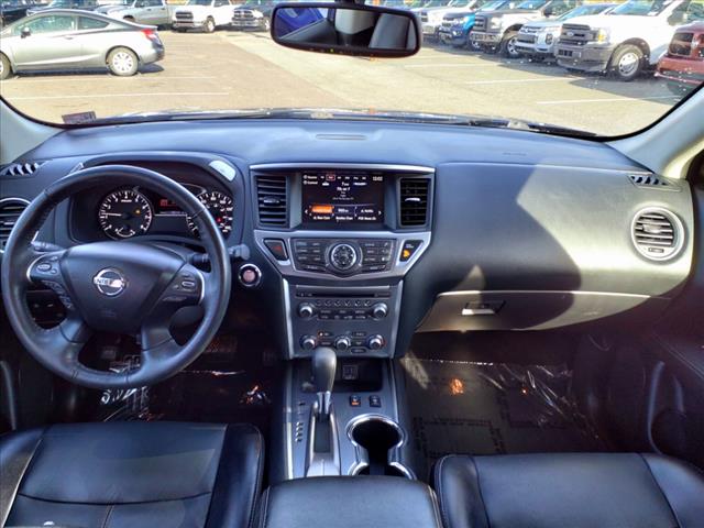 2020 Nissan Pathfinder SL 2WD