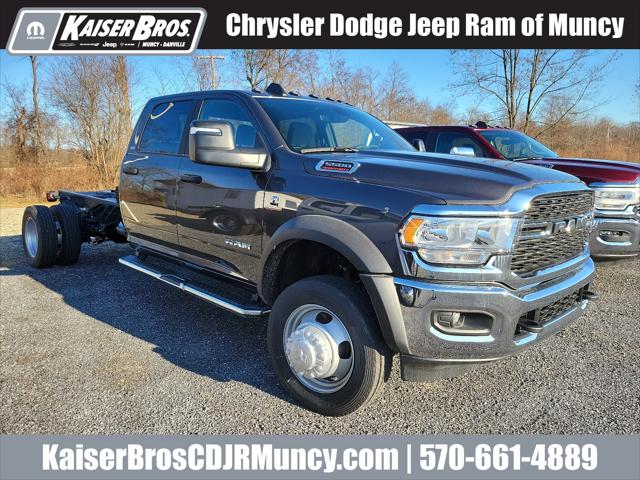 2024 RAM Ram 5500 Chassis Cab RAM 5500 SLT CHASSIS CREW CAB 4X4 84 CA