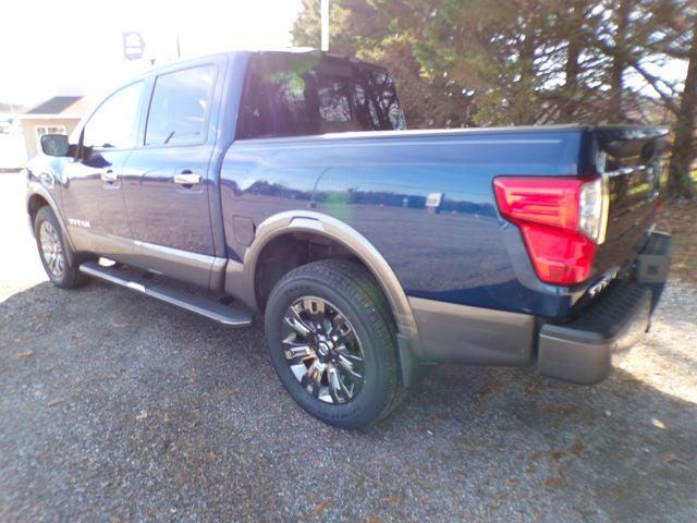 2017 Nissan TITAN Platinum Reserve