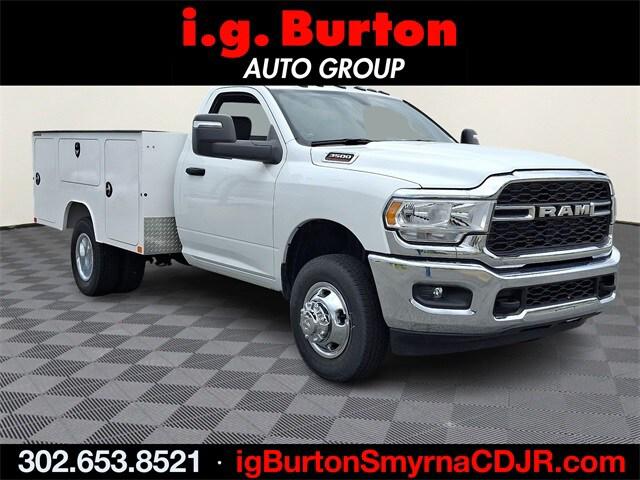 2024 RAM Ram 3500 Chassis Cab RAM 3500 TRADESMAN CHASSIS REGULAR CAB 4X4 60 CA