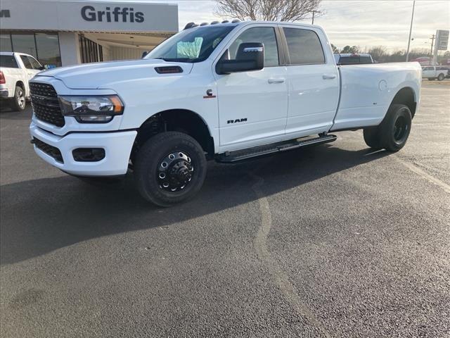 2024 RAM Ram 3500 RAM 3500 BIG HORN CREW CAB 4X4 8 BOX