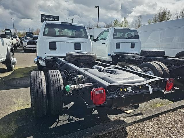 2024 RAM Ram 3500 Chassis Cab RAM 3500 TRADESMAN CHASSIS REGULAR CAB 4X2 84 CA