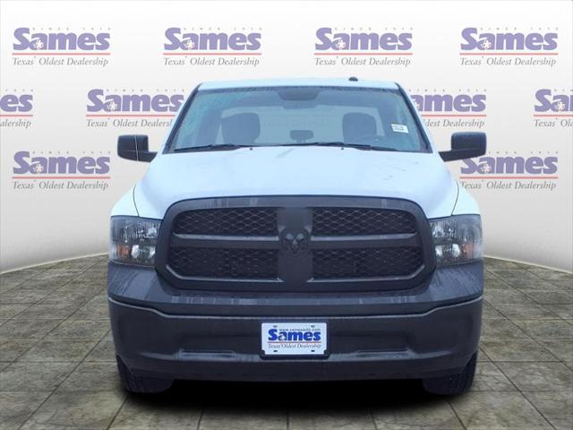 2023 RAM Ram 1500 Classic RAM 1500 CLASSIC TRADESMAN CREW CAB 4X4 57 BOX