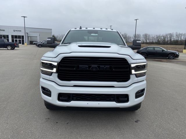 2024 RAM Ram 3500 RAM 3500 LARAMIE CREW CAB 4X4 8 BOX