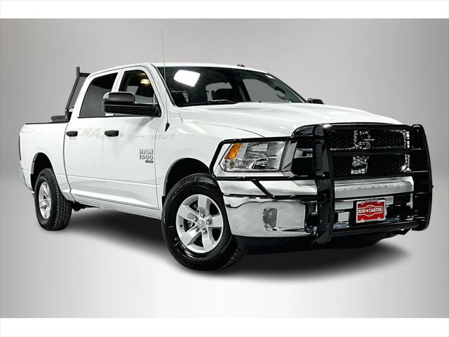 2023 RAM Ram 1500 Classic RAM 1500 CLASSIC TRADESMAN CREW CAB 4X4 57 BOX