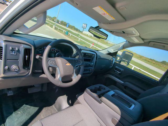 2023 Chevrolet Silverado MD LT