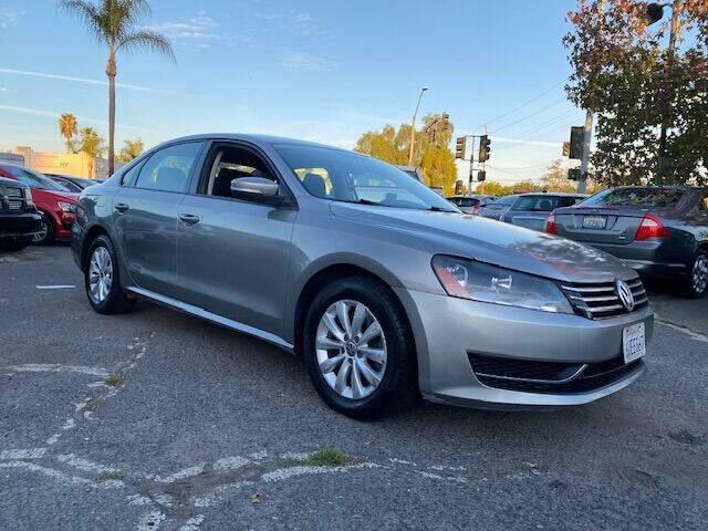 2013 Volkswagen Passat 2.5L S