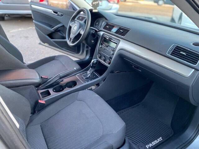 2013 Volkswagen Passat 2.5L S