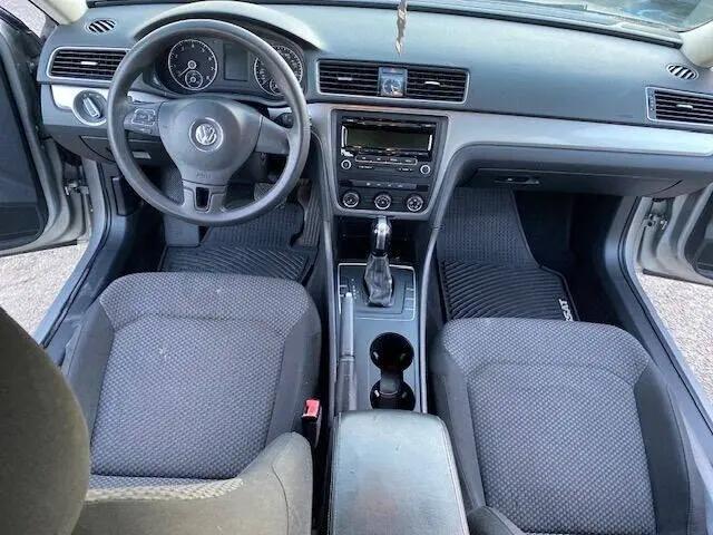 2013 Volkswagen Passat 2.5L S