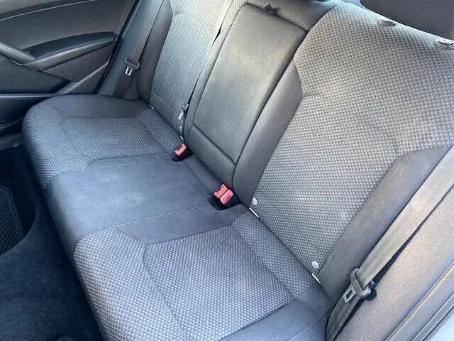 2013 Volkswagen Passat 2.5L S