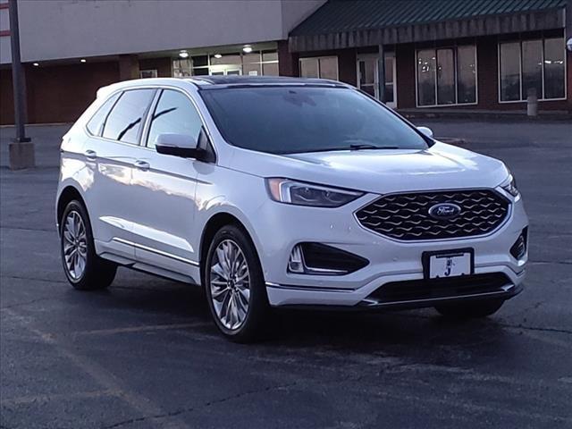 2020 Ford Edge Titanium