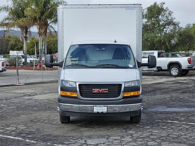 2023 GMC Savana Cutaway Work Van 12