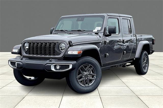 2024 Jeep Gladiator GLADIATOR SPORT S 4X4