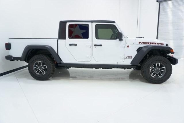 2024 Jeep Gladiator GLADIATOR MOJAVE 4X4