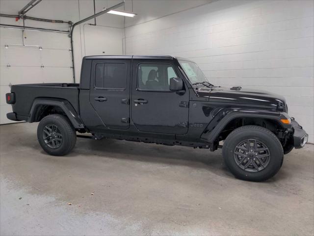 2024 Jeep Gladiator GLADIATOR SPORT S 4X4