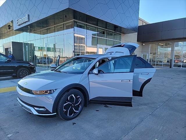 2024 Hyundai IONIQ 5 SEL