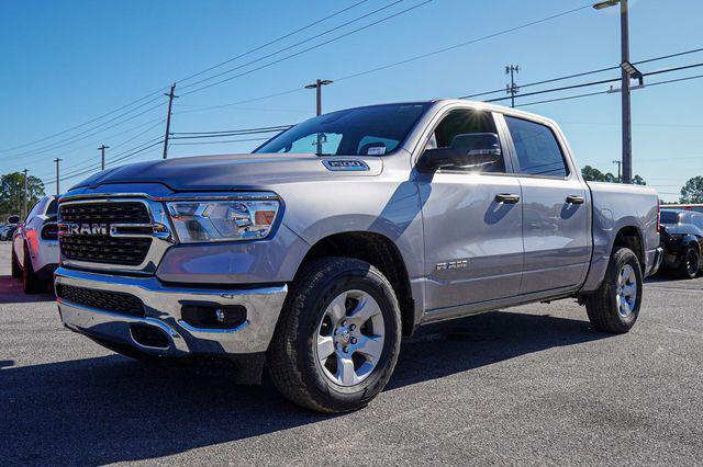 2024 RAM Ram 1500 RAM 1500 BIG HORN CREW CAB 4X2 57 BOX