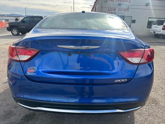 2015 Chrysler 200 Limited
