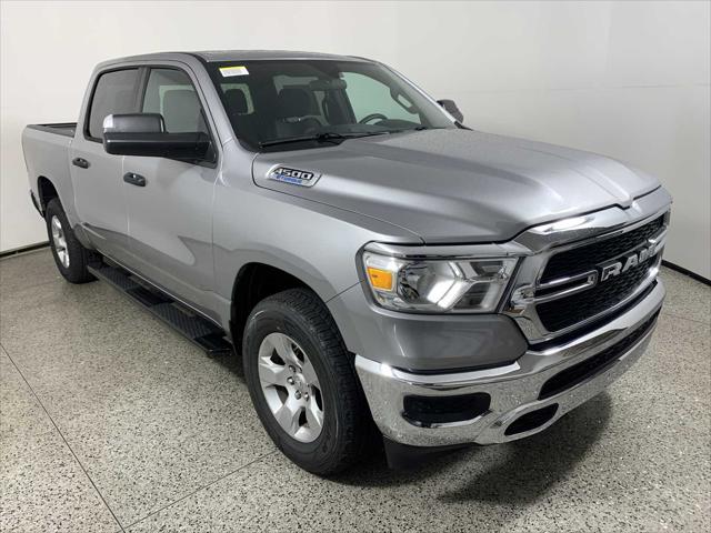 2024 RAM Ram 1500 RAM 1500 TRADESMAN CREW CAB 4X4 57 BOX