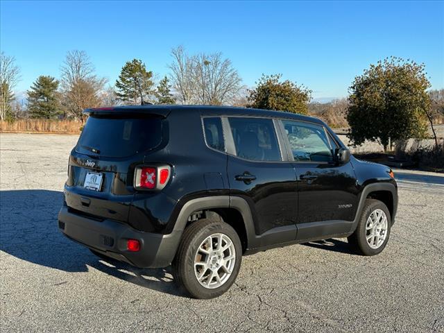 2023 Jeep Renegade Latitude 4x4